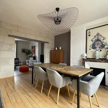 Superb Duplex Near The Halles De